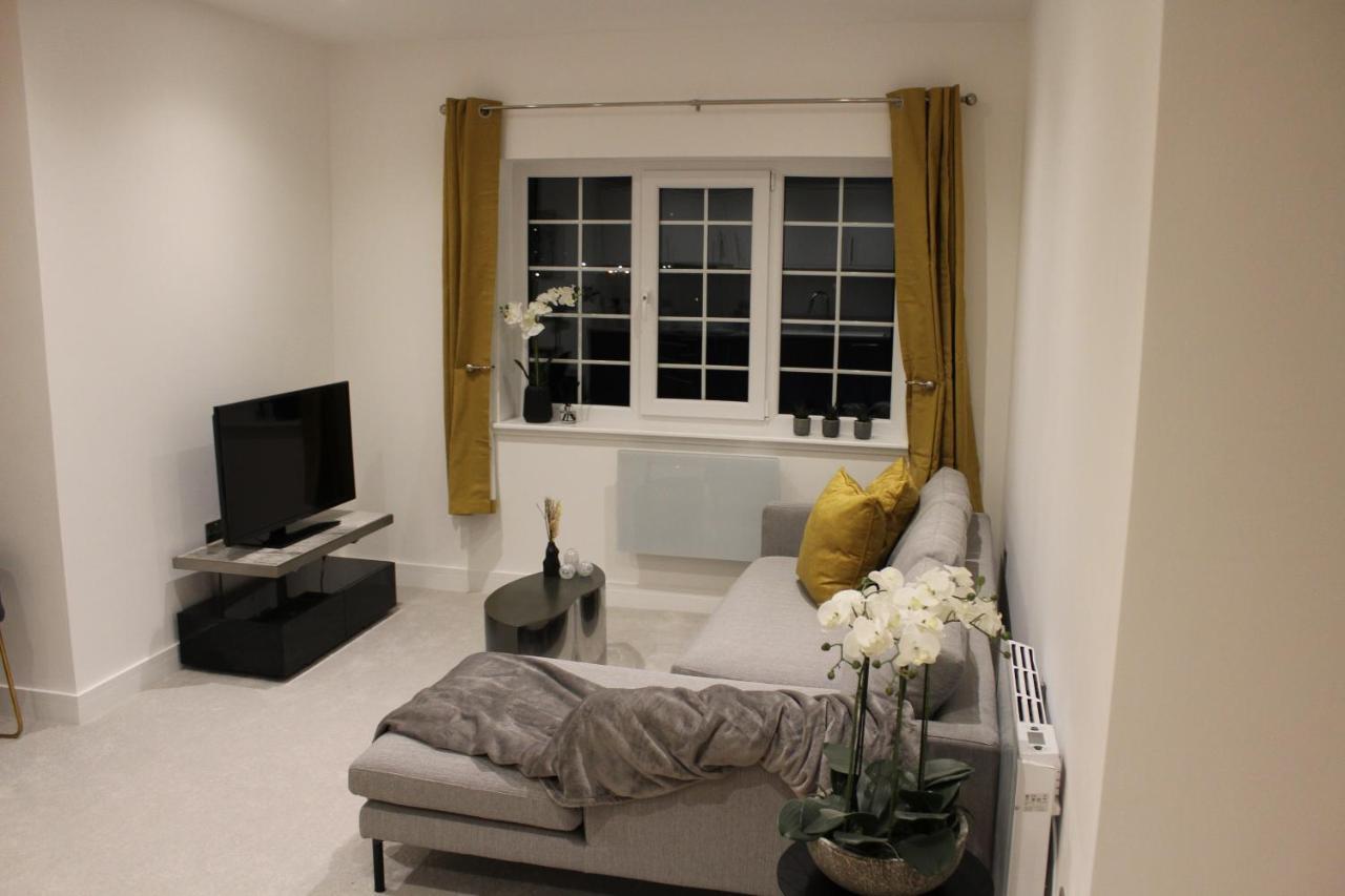 Luxury 2 Bed Apartment In The Heart Of Rochester Rochester  Zewnętrze zdjęcie