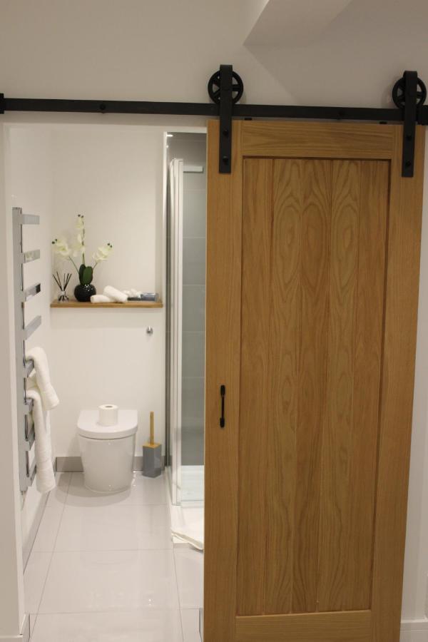 Luxury 2 Bed Apartment In The Heart Of Rochester Rochester  Zewnętrze zdjęcie